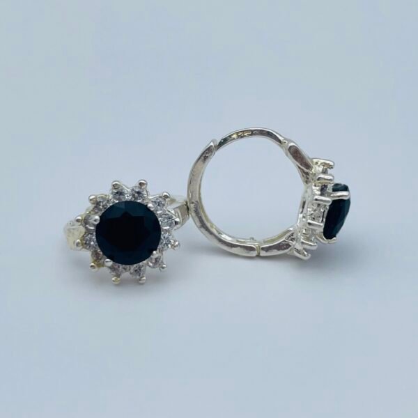 Aretes Plata 925 Huggies Redondo Negro
