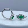 Aretes Huggies Ovalada  Verde Plata .925