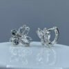 Aretes Huggies Mariposa Blanca